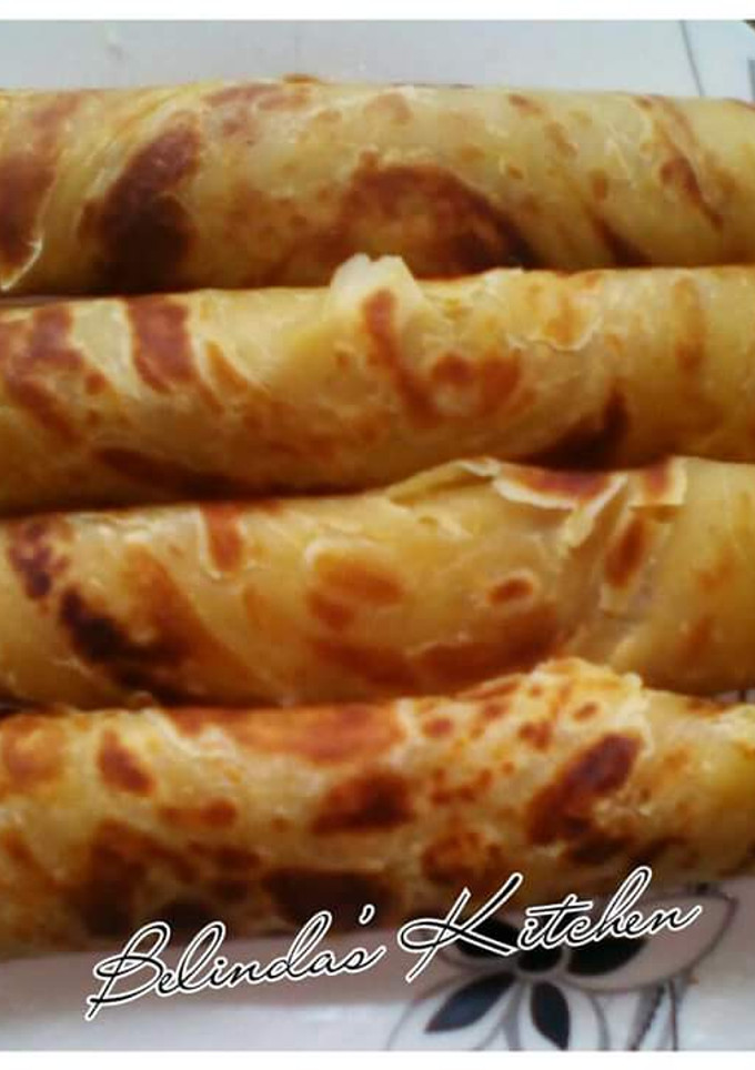 A picture of Soft layered chapatis.