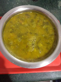 पालक मूंग दाल(Palak Moong dal recipe in Hindi) रेसिपी मुख्य फोटो