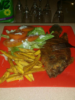 Una foto de Pescado frito a lo chino el chef