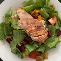 A picture of Lemon Yogurt Chicken.