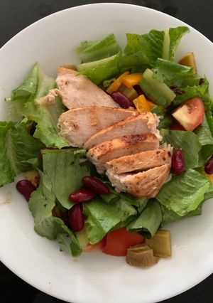 A picture of Lemon Yogurt Chicken.