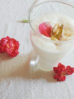 पंजाबी लस्सी (Punjabi recipe in hindi) रेसिपी मुख्य फोटो