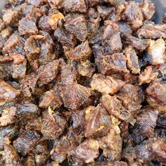 A picture of Fried beaf.