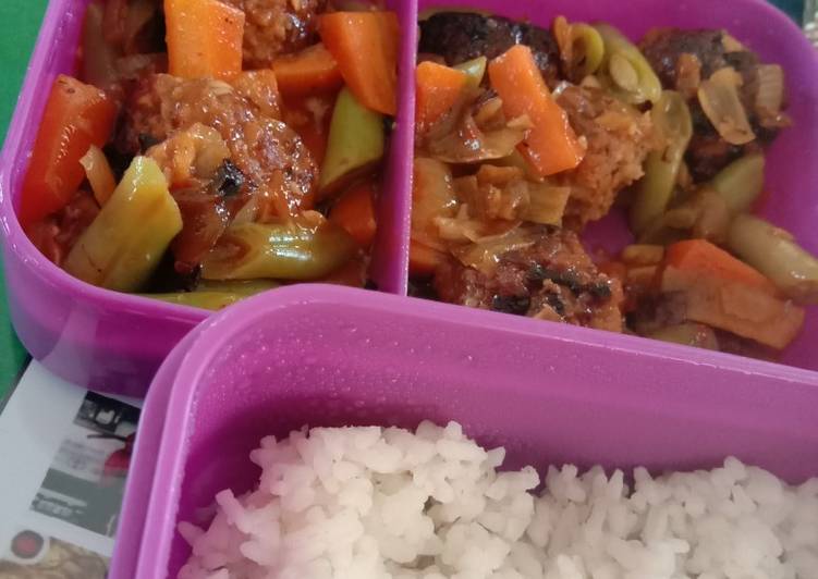 Meatball Saos Asam Manis