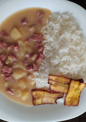 Una foto de Guatita de chorizo