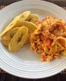 Huevos Refritos con Tocino