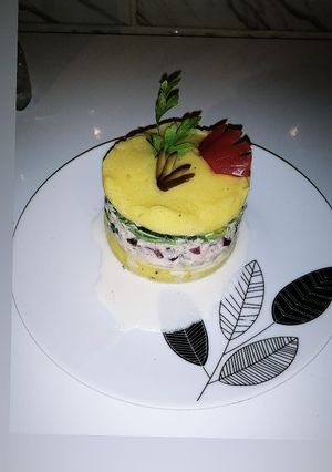 Una foto de Causa limeña