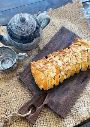 Foto resep Cheesy Banana Ovomaltine Strudel