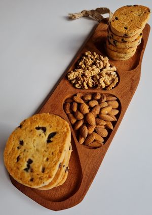 Una foto de Cookies saladas de queso y olivas negras 🖤