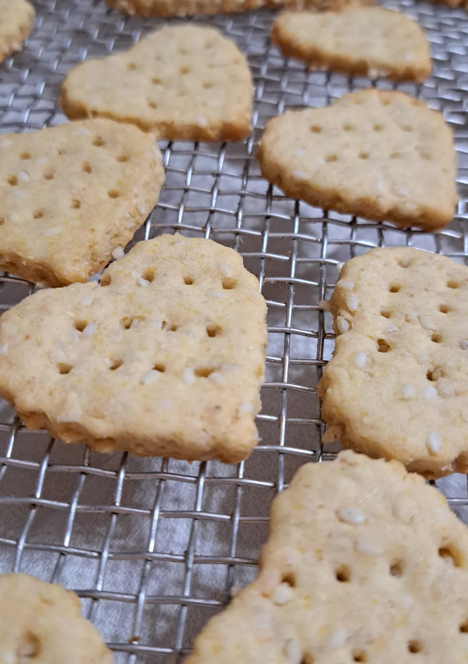 Una foto de Galletas de queso con harina de garbanzos