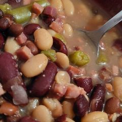 A picture of Ham and beans.
