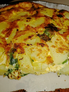Una foto de Tortilla de papa y espinaca