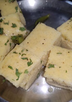 A picture of Dhokla.