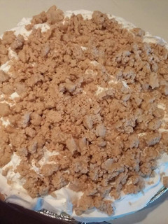 A picture of Easy peanut butter pie.