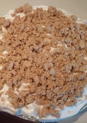 A picture of Easy peanut butter pie.