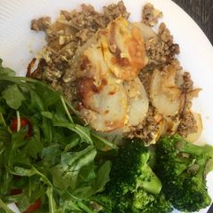 A picture of Meat & potato moussaka.