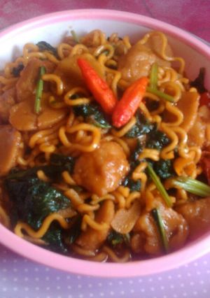 Foto resep Mie Goreng Bakso PEdaS