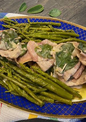 A picture of Saltimbocca alla Romana.