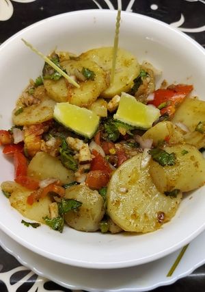 A picture of Khatta Aloo Kata.