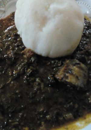 A picture of Tuwo da miyan shuwaka.