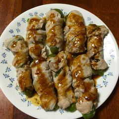 A picture of So Fast! So Easy! Green Pepper Wrapped in Pork (Side Dish).