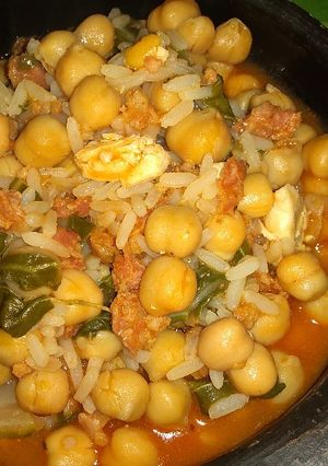 Una foto de Garbanzos Españoles 💃by Margaret