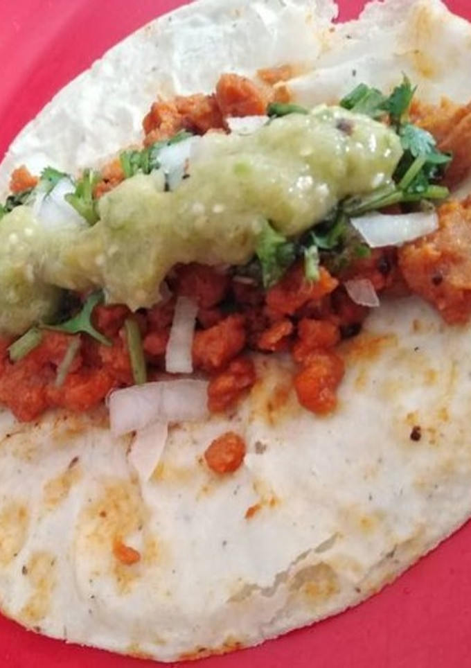 Una foto de Taco de soya al pastor