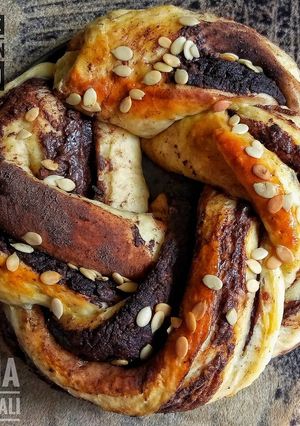 A picture of Chocolate cinnamon bread.