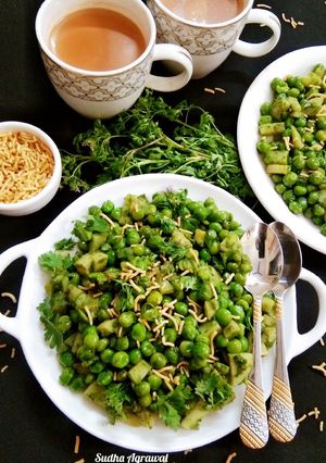 A picture of Spicy Green Pea Ghugni.
