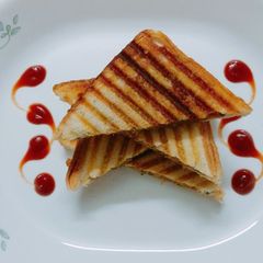 A picture of Potato & Spring Onion Sandwiches.