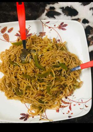 A picture of Noodles.