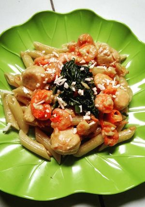 Foto resep Spicy Prawn and Meatball Penne