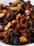 Kikil lada hitam