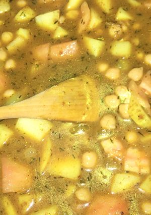 صورة لوصفة شوربة البطاطا و الحمص بالكيري