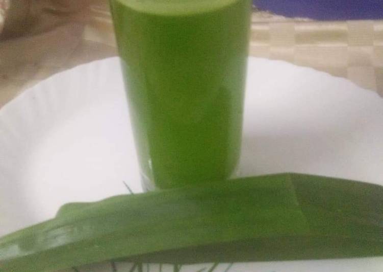 Step-by-Step Guide to Make Quick Pandon Leaf Juice