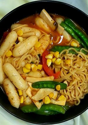 Hình của món Tokbokki.