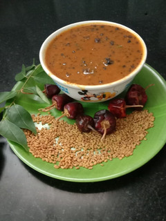 வெந்தய குழம்பு. (Venthaya kulambu recipe in tamil) செய்முறை முக்கிய புகைப்படம்