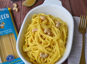 Foto di Pasta con crema di anacardi e zafferano