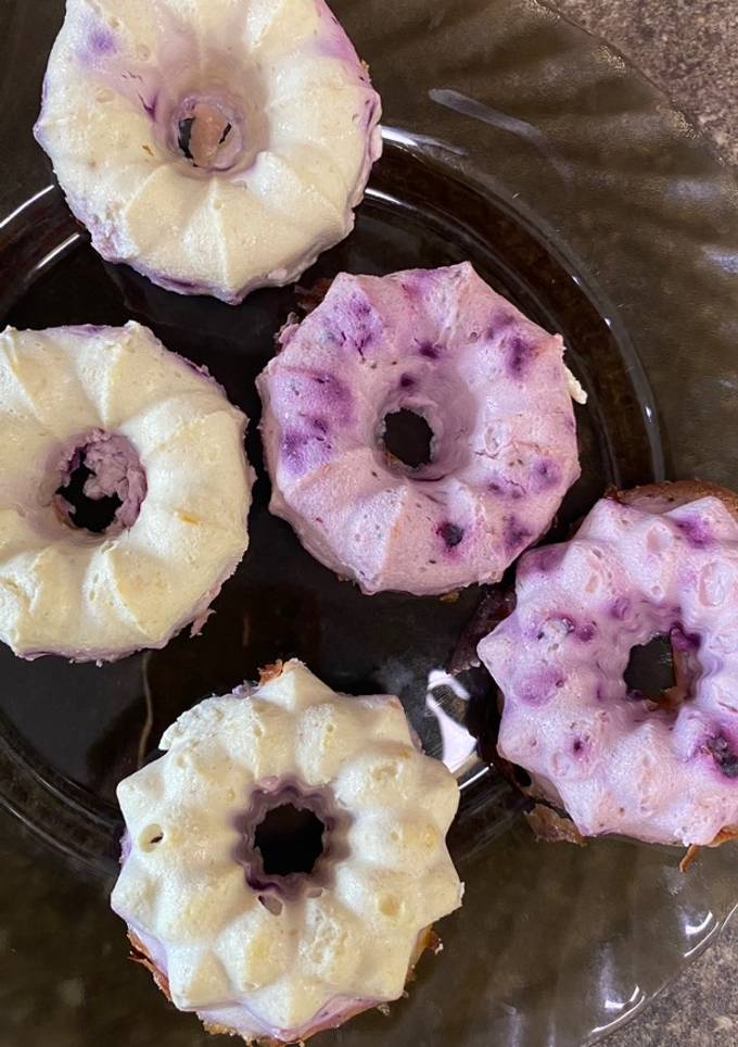 Сирно-бананові кекси з додаванням ягід🧁