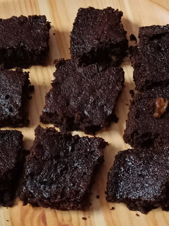 A picture of Walnut Brownie.