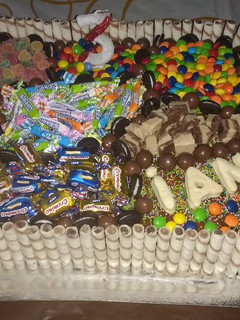 Una foto de Torta golosinas cumple Ian