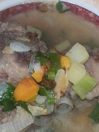 Langkah Gampang Membuat Resep soup buntut sapi.. maknyuuzz dan guriih Anti Ribet, Menggugah Selera