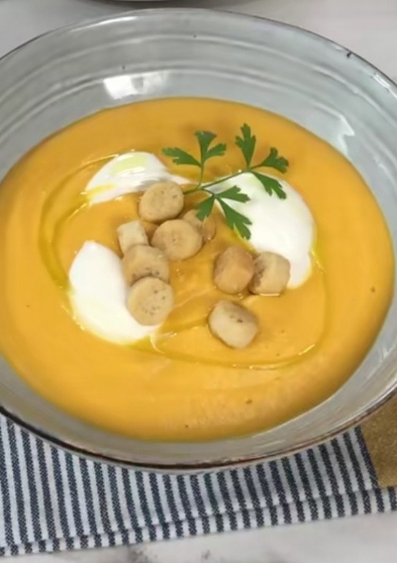 Una foto de Crema de verduras