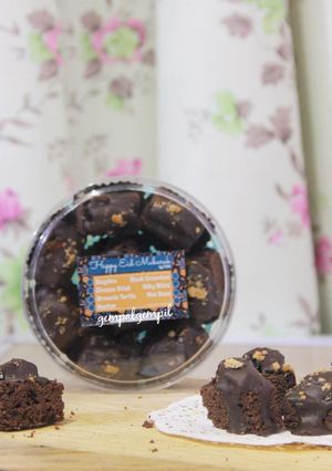 Foto resep Fudgy Brownie with Kurma Choco