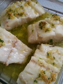 Una foto de Bacalao al ajillo