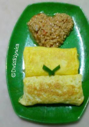 Foto resep Nasi Dadar Gulung Isi Saus Tempe