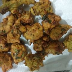 A picture of Veg pakode.