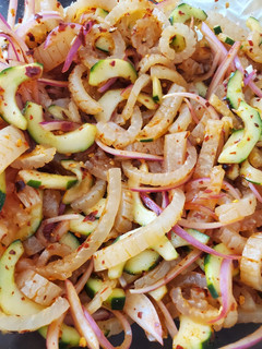 Una foto de Aguachile rojo de cueritos