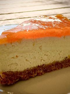 Foto di Cheesecake alla gelée di pesche gialle (senza panna)