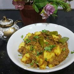 Aaloo qeema(potato with mince meat) A picture of Aaloo qeema(potato with mince meat).